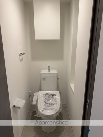 東武東上線 東武練馬駅 徒歩12分 6階建 築1年のトイレ写真