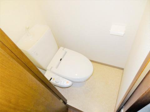 トイレ　WC