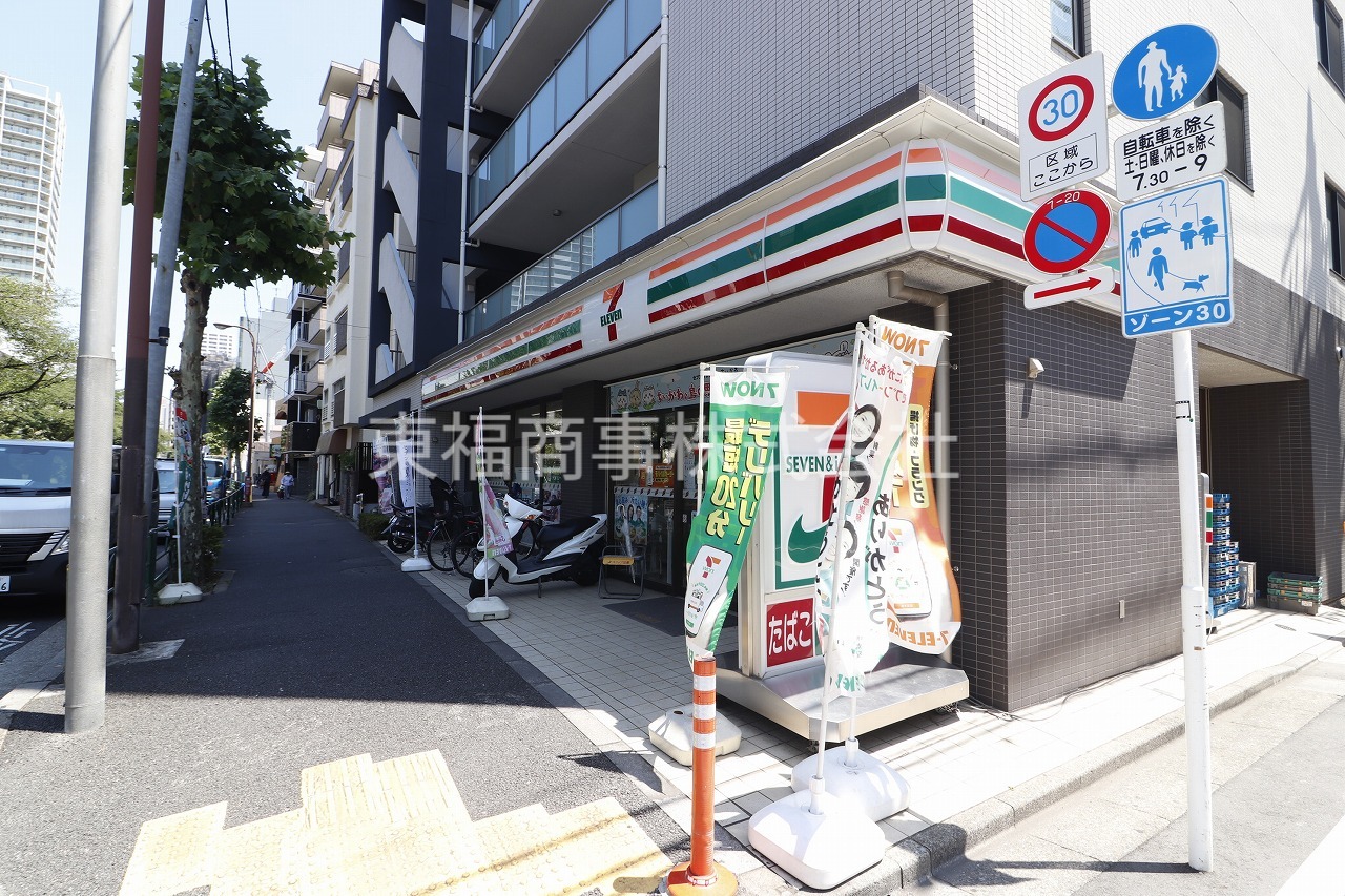 コンビニ　セブンイレブン（コンビニ）まで106m