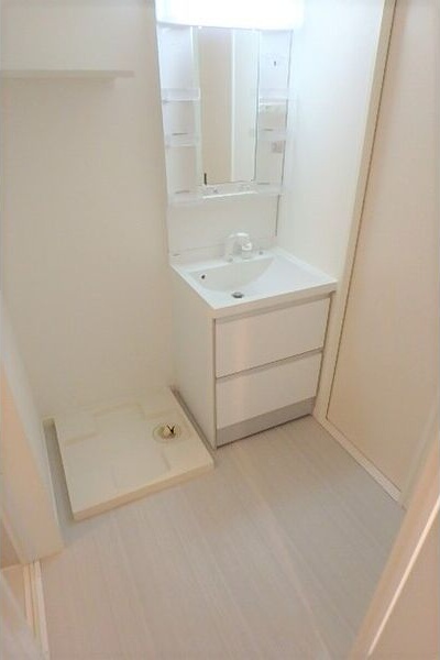 ＪＲ東西線 加島駅 徒歩5分 2階建 築11年のトイレ写真