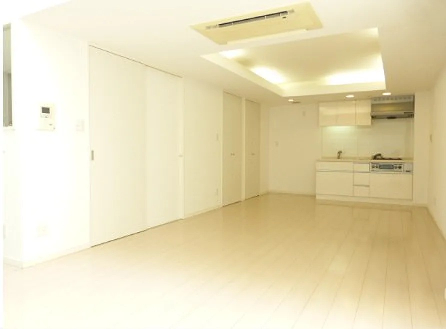 居室・リビング　内観※別部屋参考写真