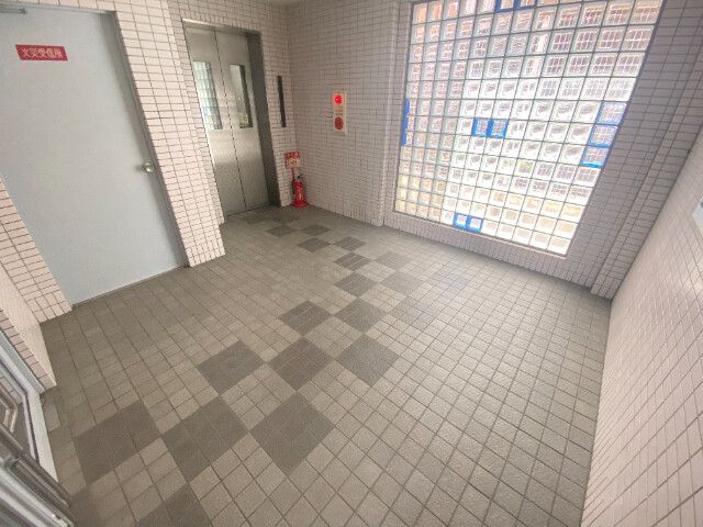 ロビー