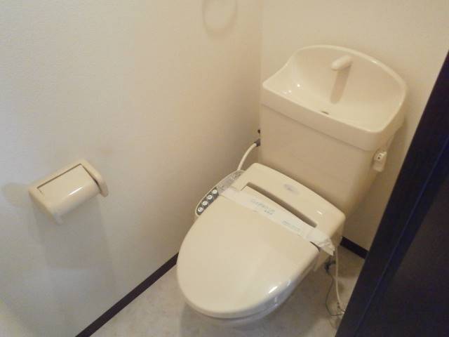 フジパレス津久野II番館のトイレ写真