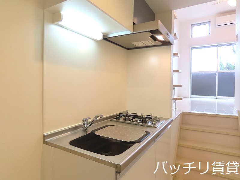 キッチン　同型タイプの為、現状を優先致します。
