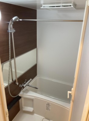 バス・シャワールーム　別部屋参考写真となります。