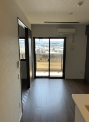 居室・リビング　別部屋参考写真となります。