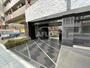 エントランス　SERENiTE谷四　エントランス