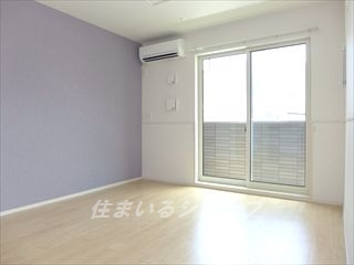 居室・リビング　エアコン付き