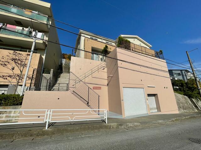 建物外観　044-299-8985までお気軽にお電話下さい♪