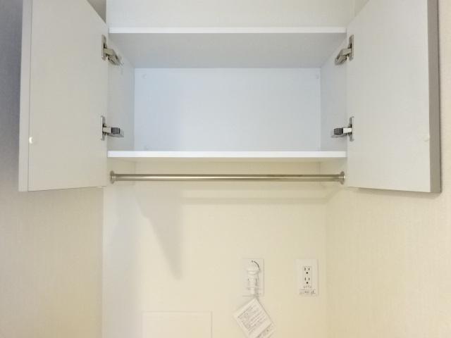 収納　洗濯機上部収納