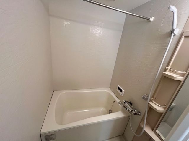 ロイヤルヒルズ青山の風呂写真