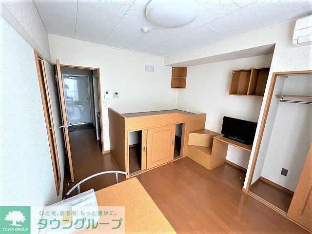京成松戸線 前原駅 徒歩15分 2階建 築17年の居間写真