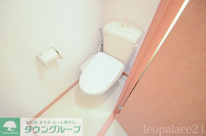 京成松戸線 前原駅 徒歩15分 2階建 築17年のトイレ写真