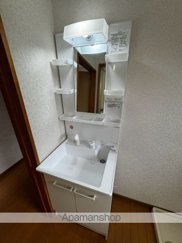 ハイツ新島 C棟の内装写真