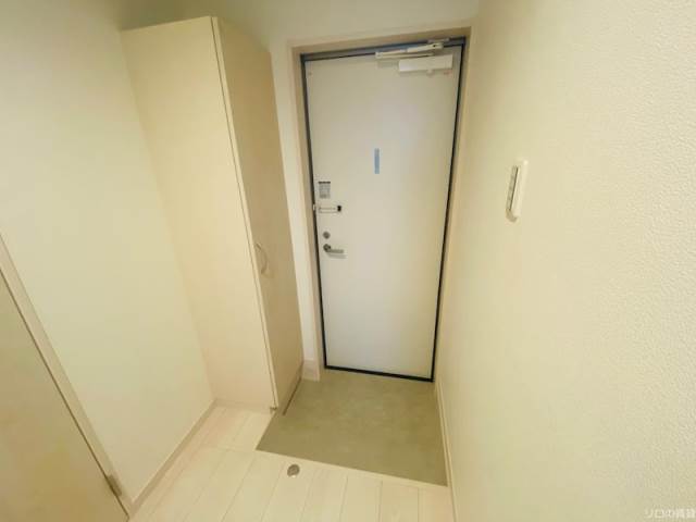 アドバンス香椎参道A棟の玄関写真