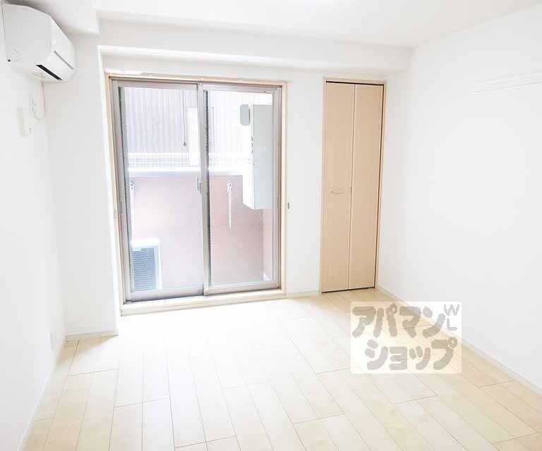 居室・リビング　綺麗なお部屋です！