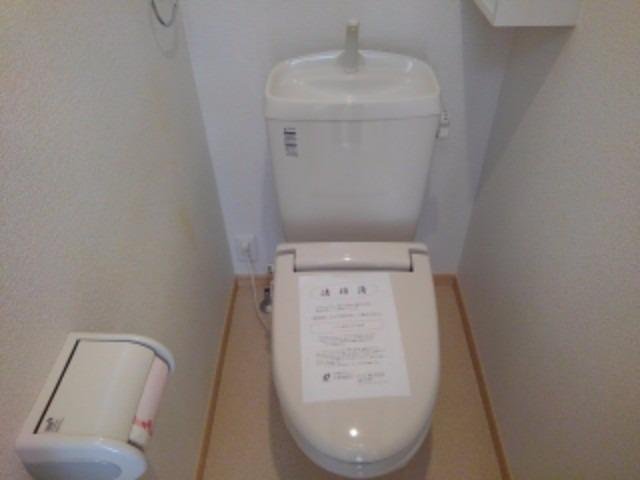 トイレ　シンプルで使いやすいトイレです