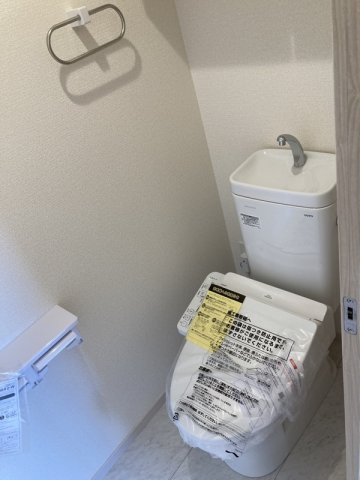 リーブルファイン中央区本町西のトイレ写真