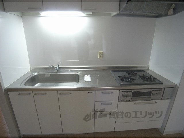 スクエアー柿ヶ谷のキッチン写真