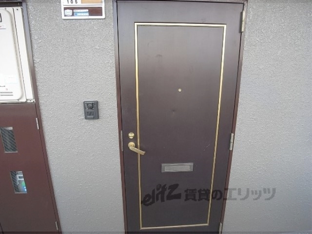 スクエアー柿ヶ谷の玄関写真