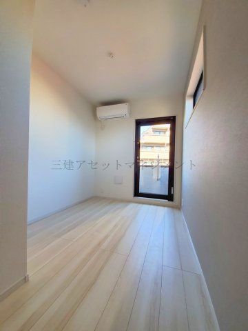 MOMO HOUSEの居間写真