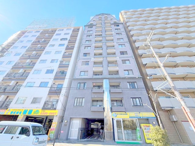 新大阪川島マンションの外観写真