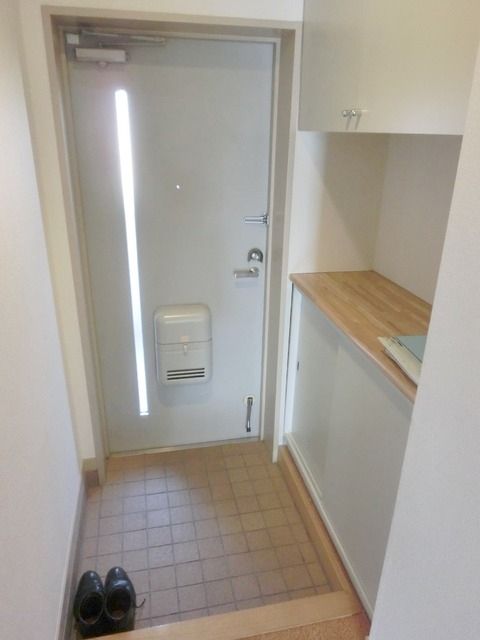 玄関　参考写真