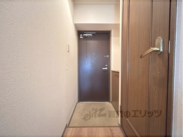 グランシャリオ桜井の玄関写真