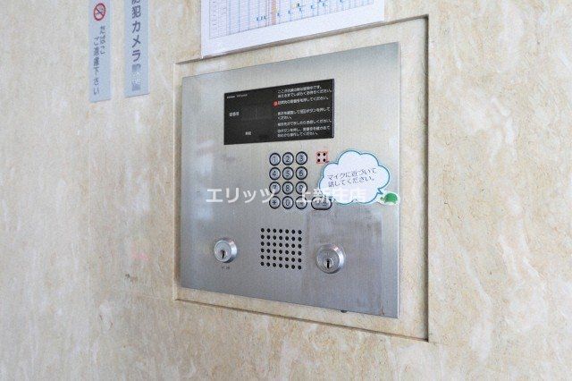 セキュリティ　下駄箱