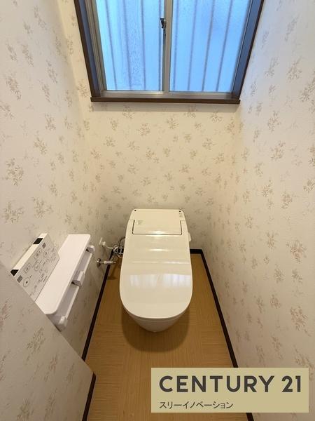 泉尾1丁目貸家のトイレ写真