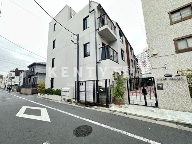 建物外観　落ち着いた雰囲気の外観です