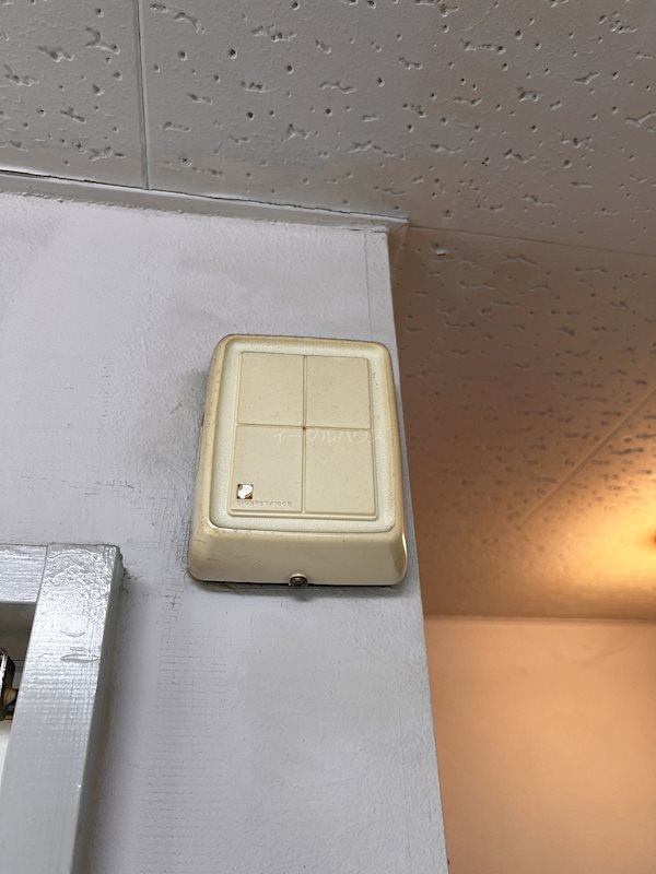 セキュリティ　退去予定のため別部屋写真使用