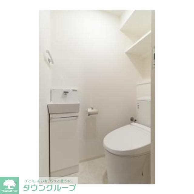 トイレ　※写真は同タイプ住戸です。
