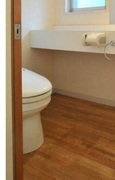 クインズのトイレ写真