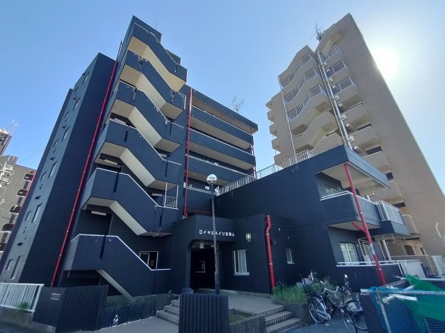 建物外観　★小型犬・猫飼育可★エレベーター★最上階★角部屋★事務所可★