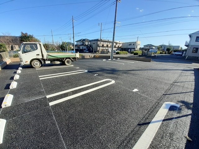 駐車場　駐車場完備です