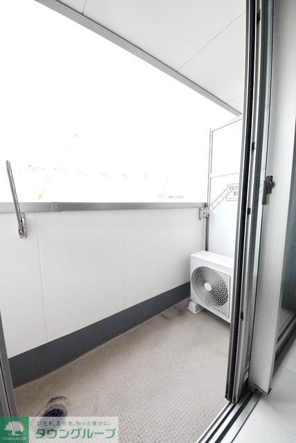 バルコニー　日当たりも良いですよ