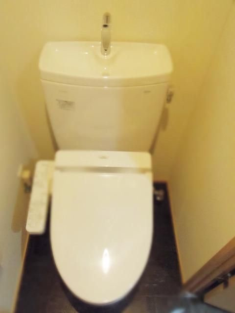 トイレ　※同間取り参考写真