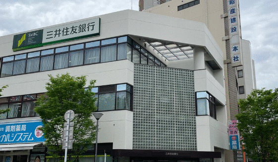 銀行　三井住友銀行葛西支店（銀行）まで450m