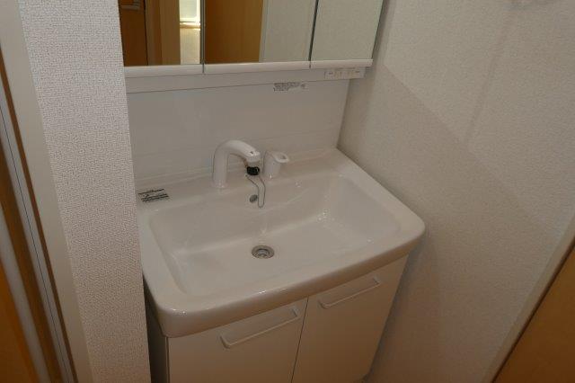 洗面設備　シャンプードレッサー