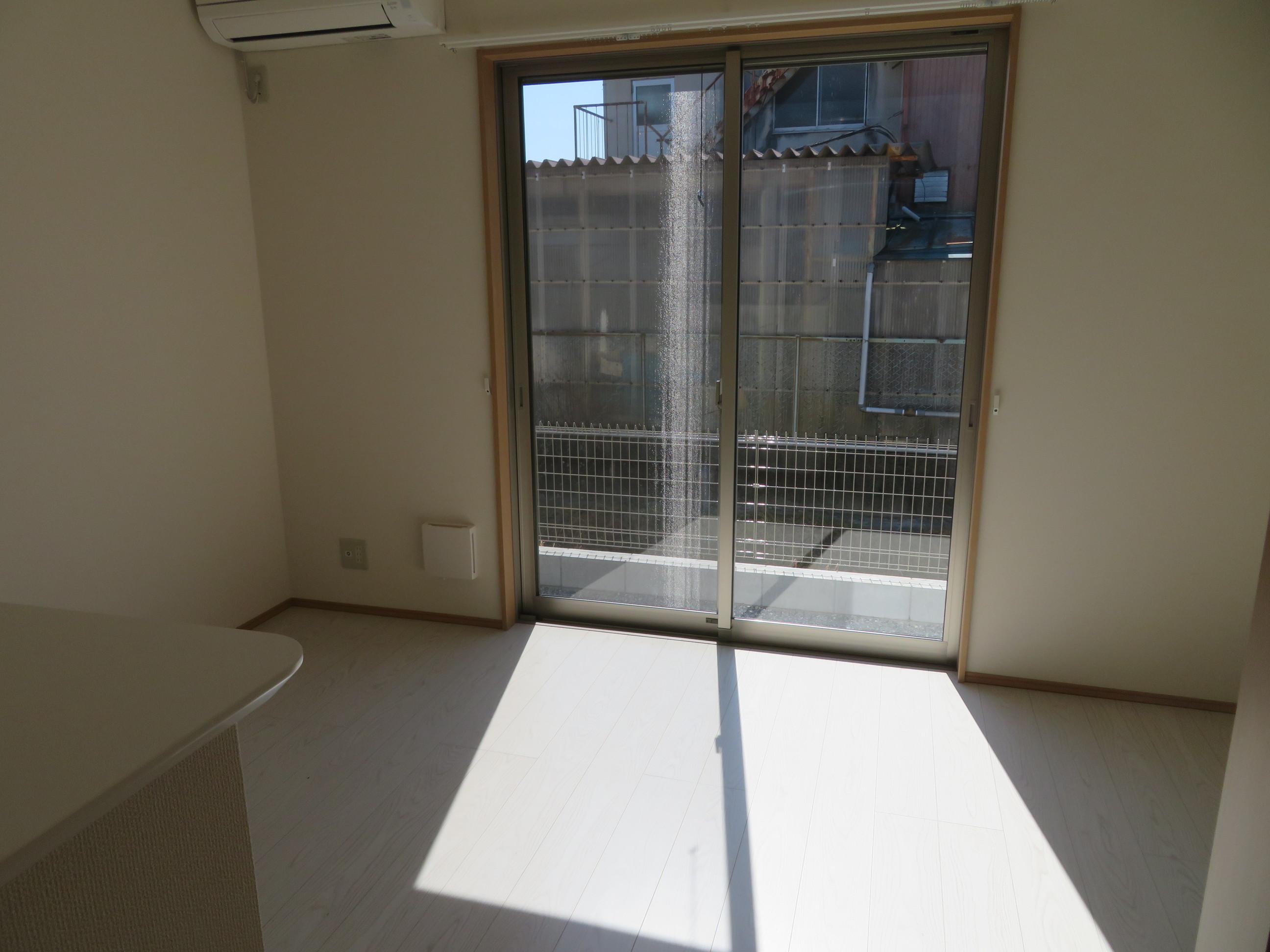 居室・リビング　南面で明るいリビングです！