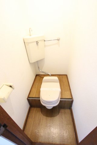 トイレ　トイレもきれいです