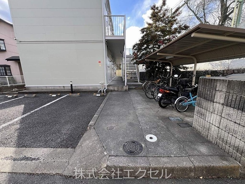 その他共有部分　屋根付きの駐輪場