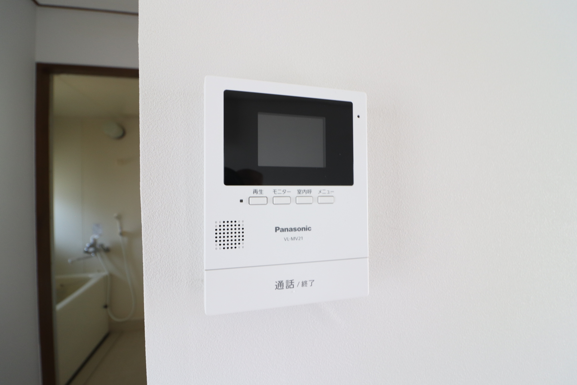 セキュリティ　モニター付きインターホン完備