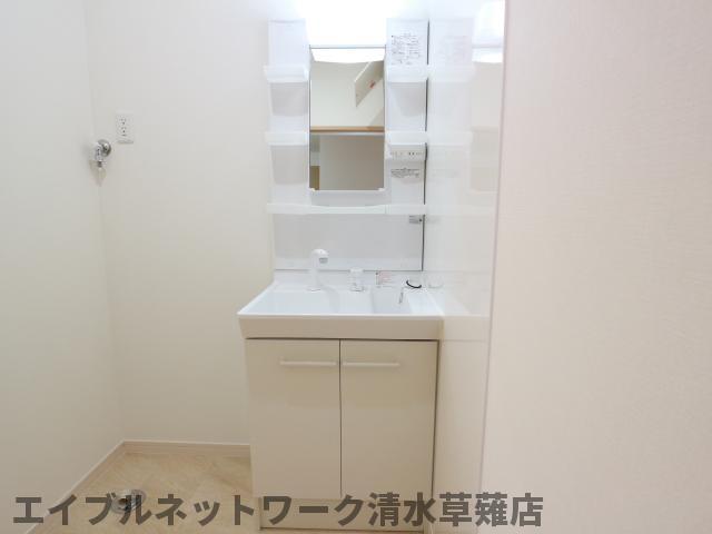 【静岡市清水区草薙のマンションの洗面設備】