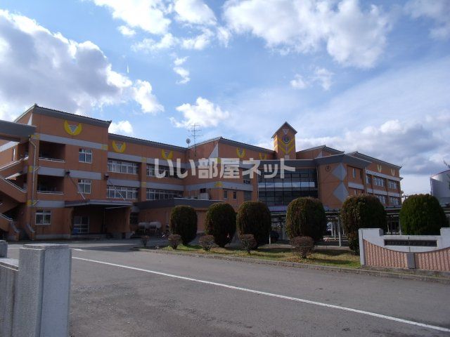 小学校　宮野目小学校（小学校）まで1260m