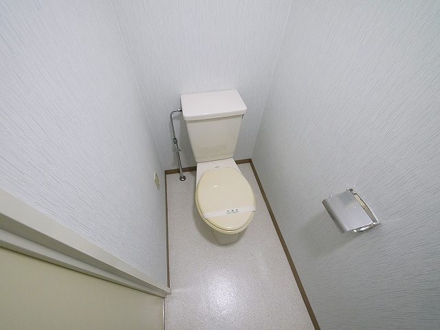 トイレ　シンプルで使いやすいトイレです