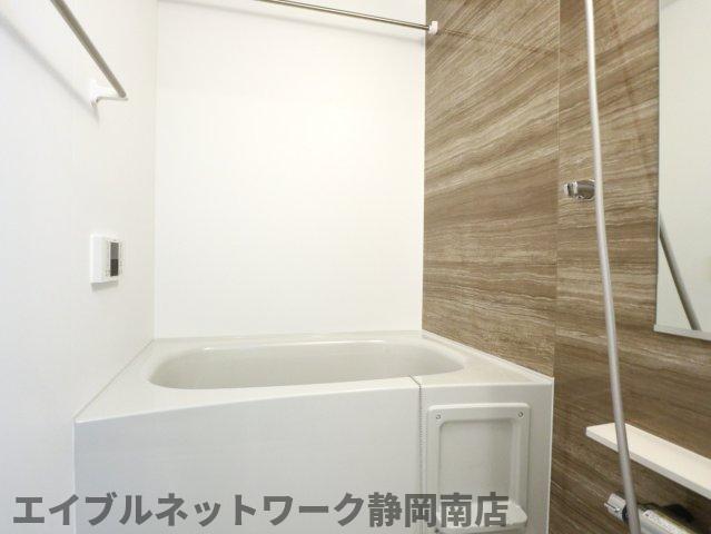 バス・シャワールーム　日々の暮らしに欠かせないお風呂です