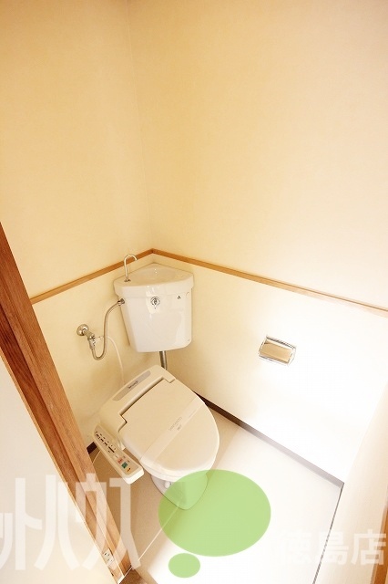 【徳島市昭和町のマンションのトイレ】