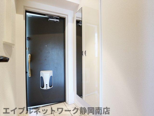 玄関　きれいな玄関です